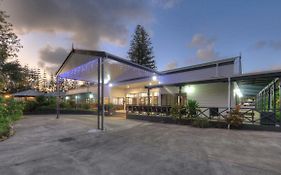 Paradise Hotel & Resort  3*